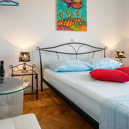 Jakić 2 Pensjonat Hvar Town