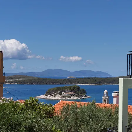 Jakic 2 Gæstehus Hvar Town
