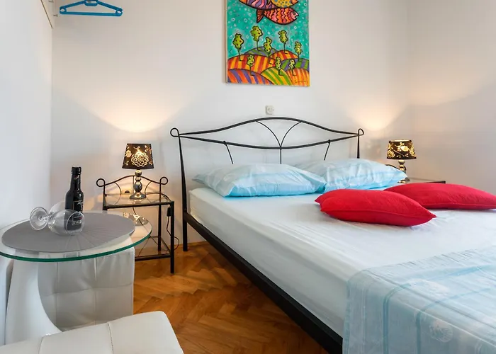 Jakic 2 Affittacamere Hvar Town