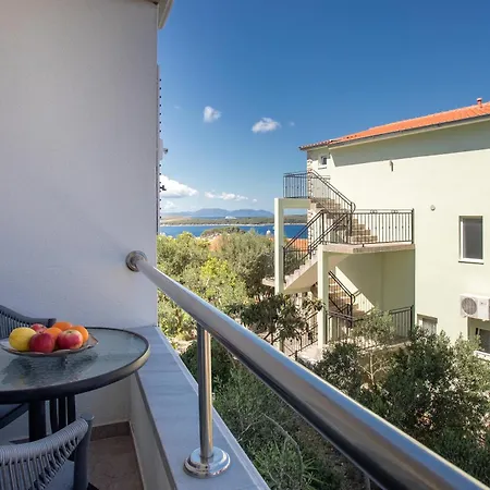 Jakic 2 게스트하우스